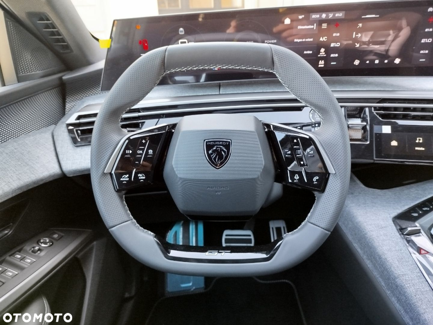 Peugeot 5008 - 24