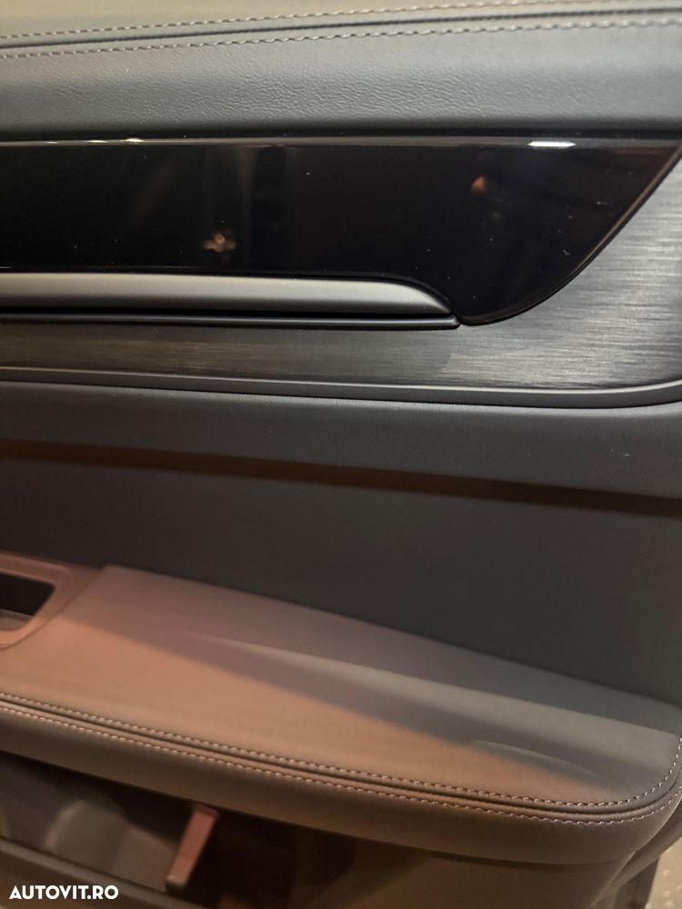 Porsche Cayenne Coupe Black Edition - 17