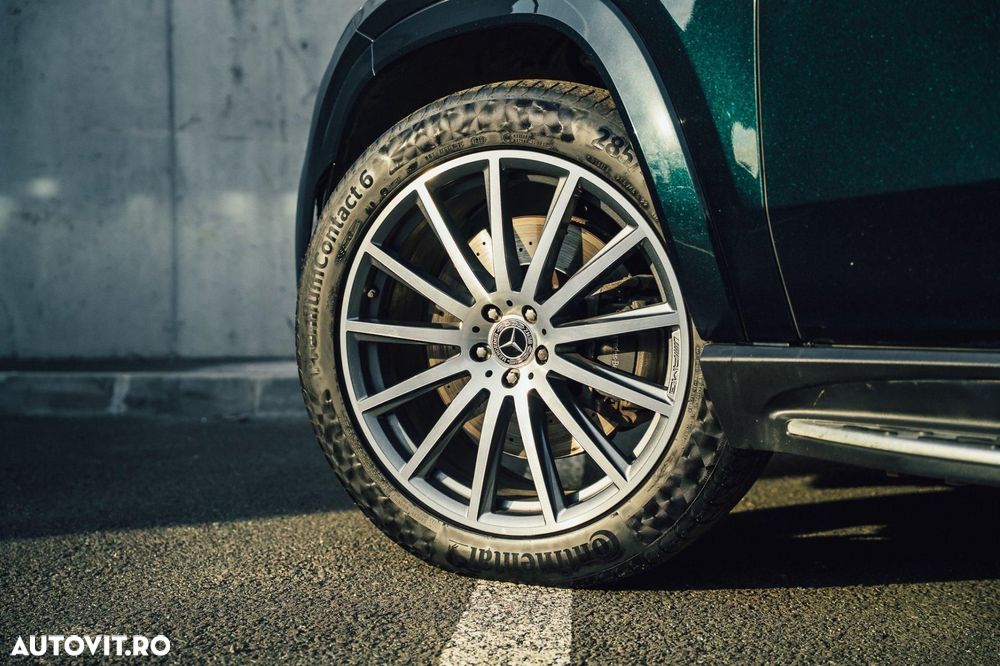 Mercedes-Benz GLS - 18