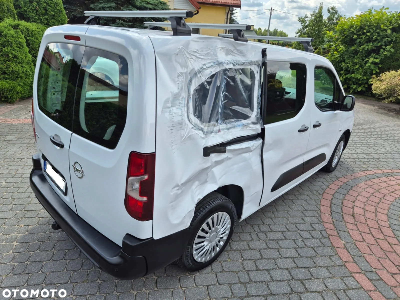 Opel Combo Cargo XL 1.5 CDTI 2,4t (bryg.) - 15