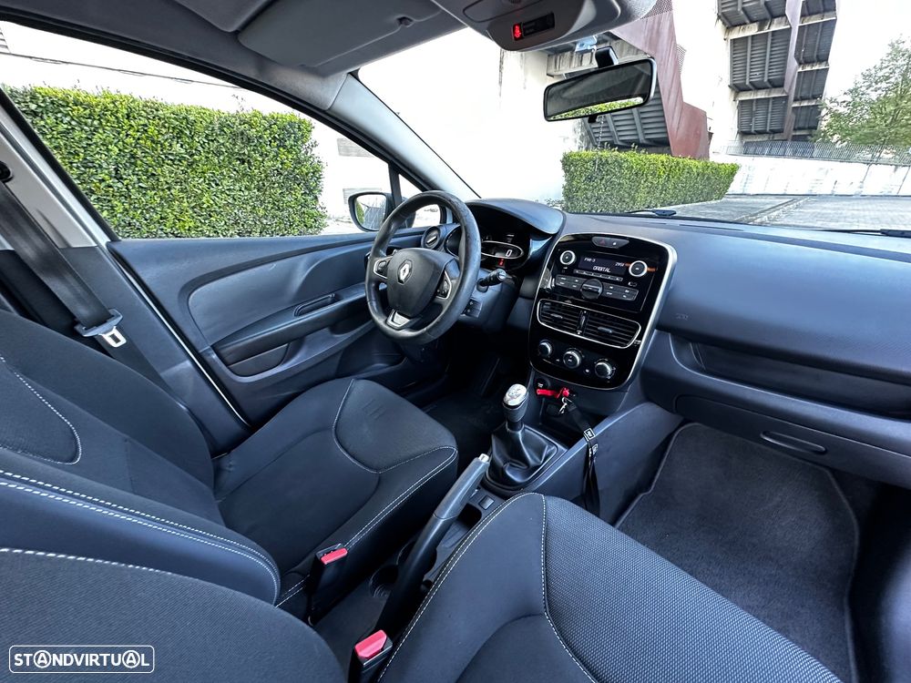 Renault Clio 1.5 DCI - 5