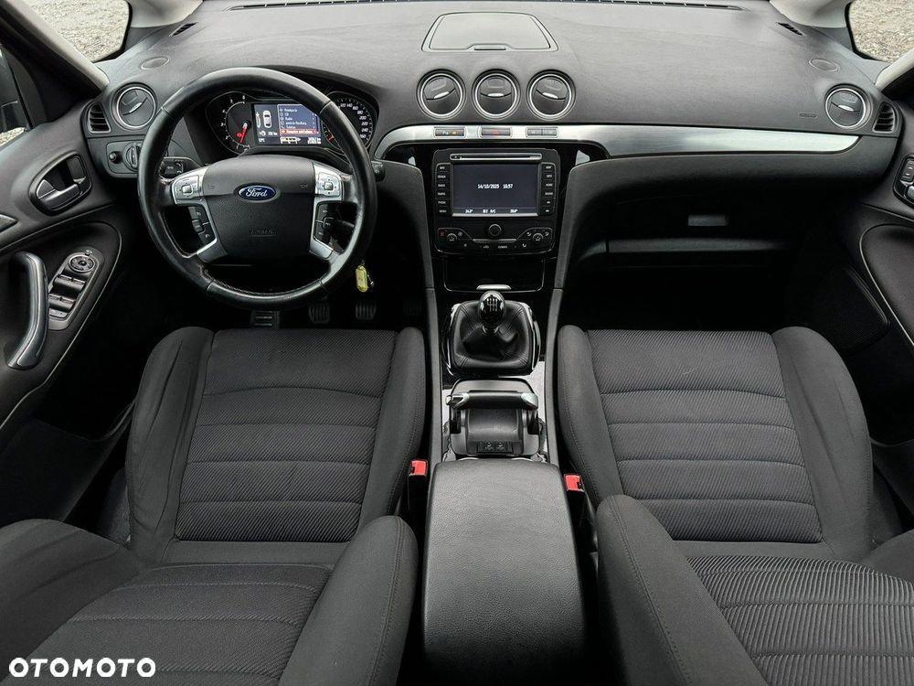 Ford S-Max 2.0 TDCi DPF Titanium - 24