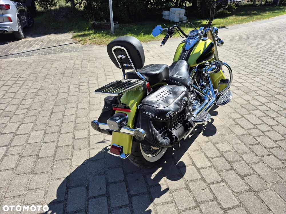 Harley-Davidson Softail Heritage Classic - 4