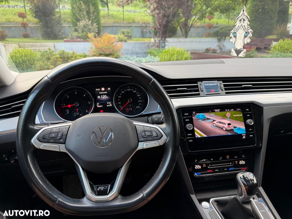 Volkswagen Passat 2.0 TDI R Executive - 22