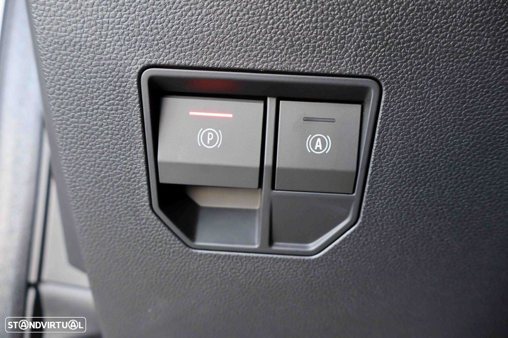 Mitsubishi Eclipse Cross 87 kWh Intense - 39