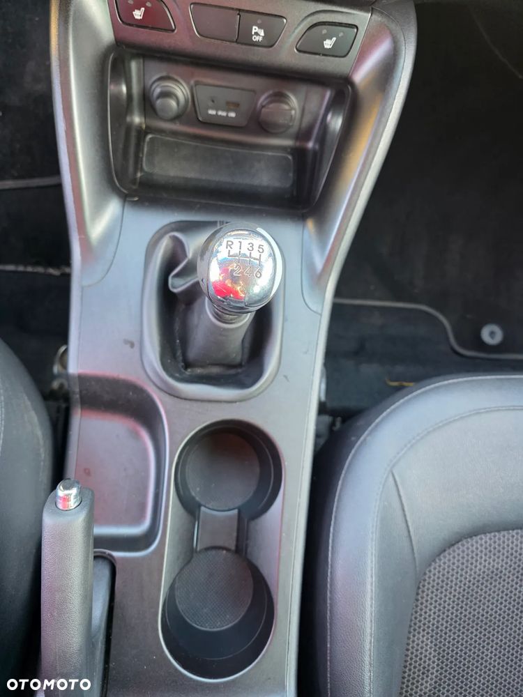 Hyundai ix35 1.7 CRDi 2WD 5 Star Edition - 34