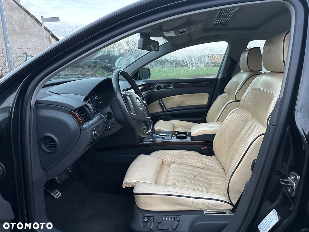 Volkswagen Phaeton - 14