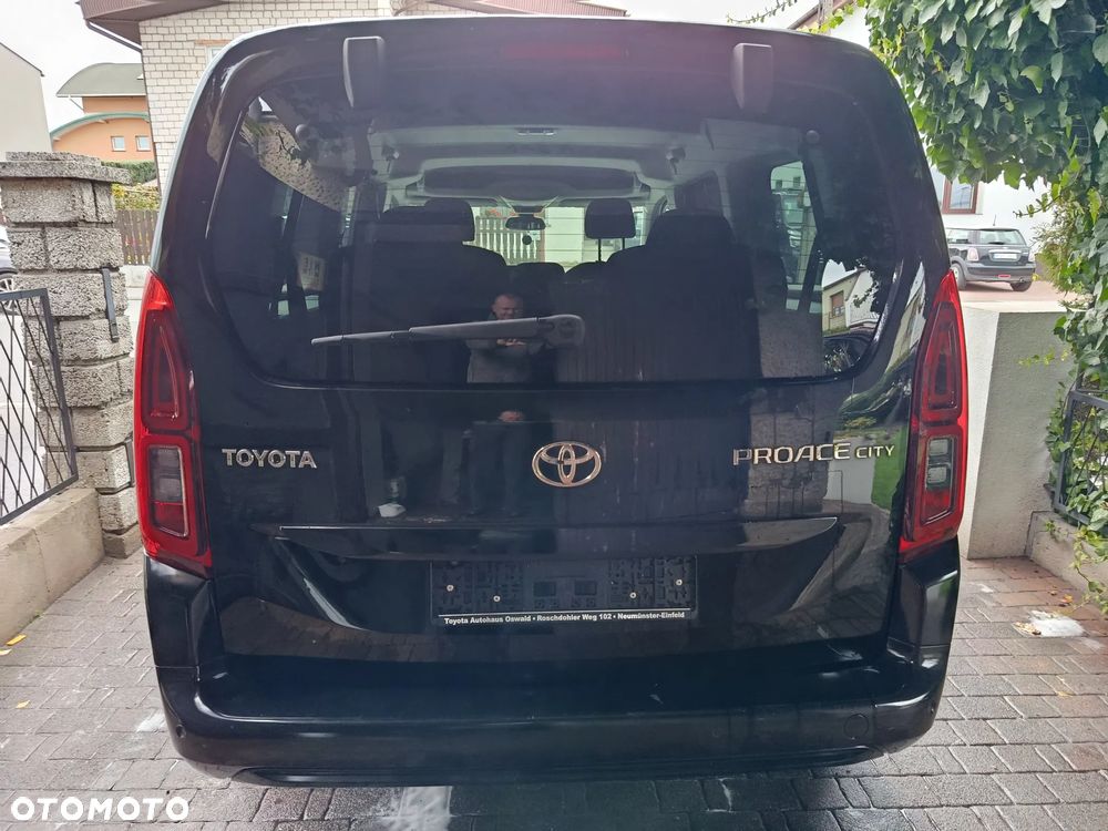 Toyota Proace City Verso 1.5 D-4D L2 Team Deutschland 7-Sitzer - 23