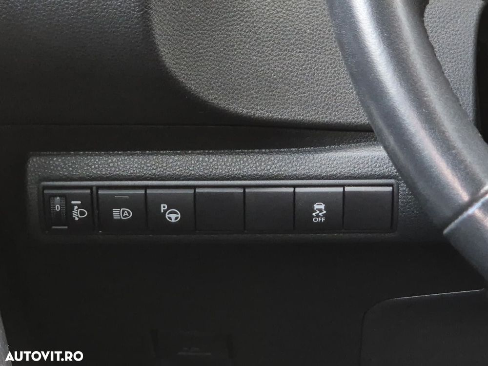 Toyota Corolla 1.8 HSD Dynamic - 10