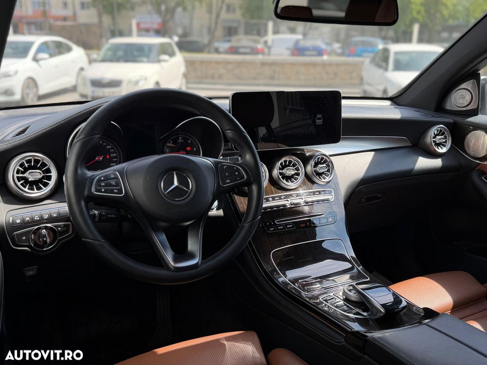Mercedes-Benz GLC 250 d 4MATIC - 16