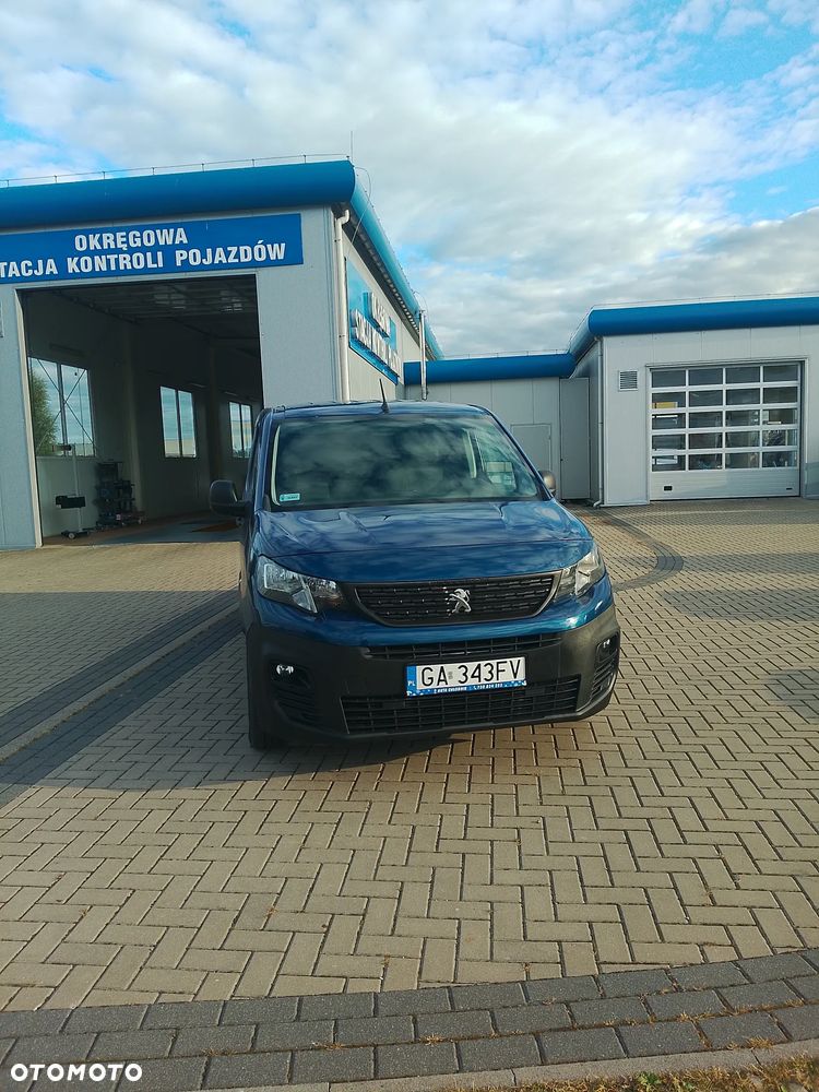 Toyota Proace Partner Berlingo Combo Doblo L2 Izoterma Chłodnia Salon PL półka Inox 3 osoby 2,5 DMC - 10