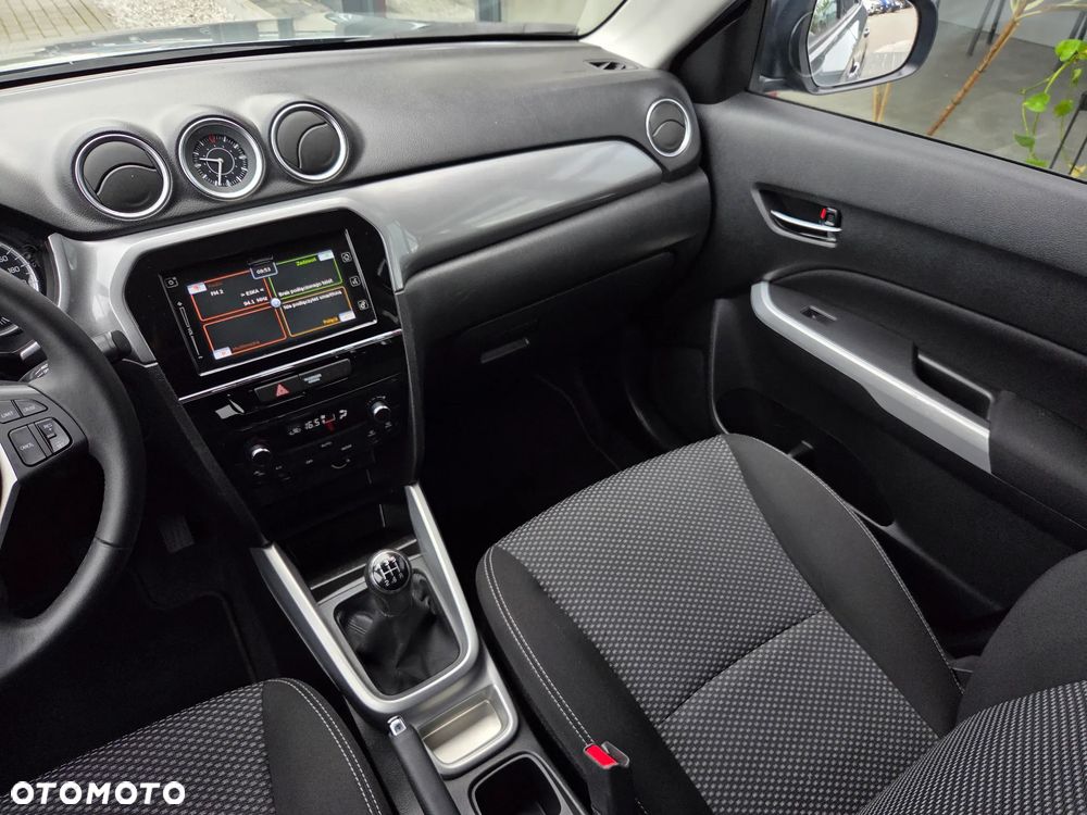 Suzuki Vitara 1.6 (4x2) Comfort - 21
