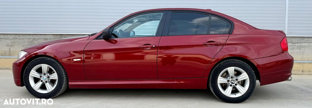 BMW Seria 3 320d DPF Blue Performance Edition Sport - 5