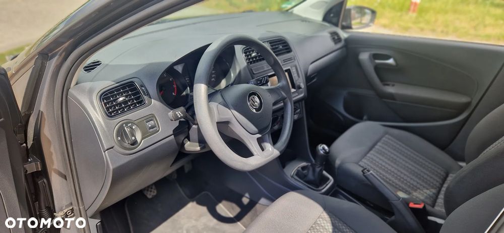 Volkswagen Polo 1.0 (Blue Motion Technology) Comfortline - 19