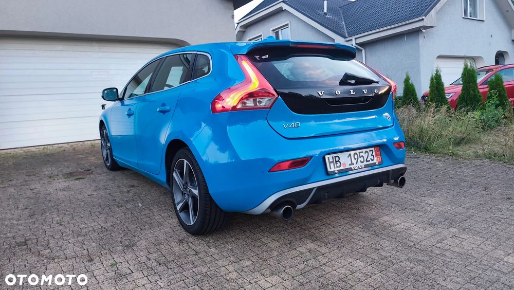 Volvo V40 T5 R-Design Summum - 19