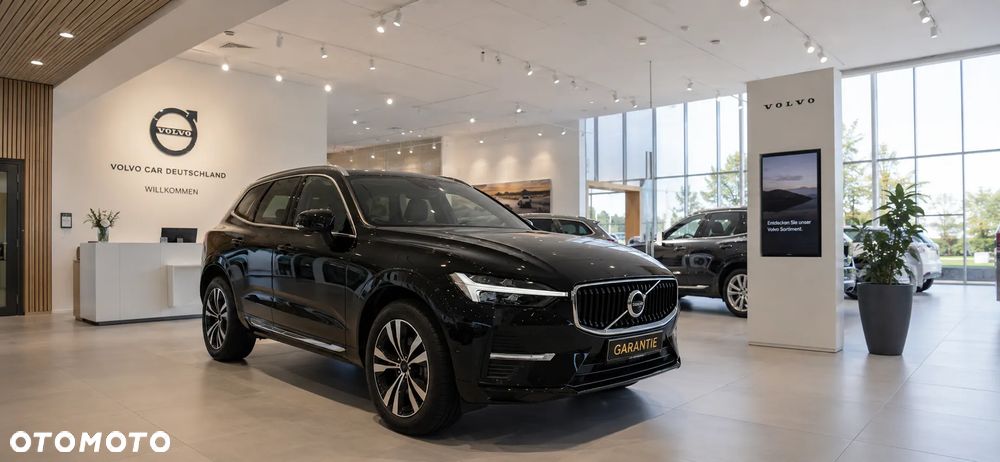 Volvo XC 60 B4 D AWD Geartronic Momentum Pro - 2
