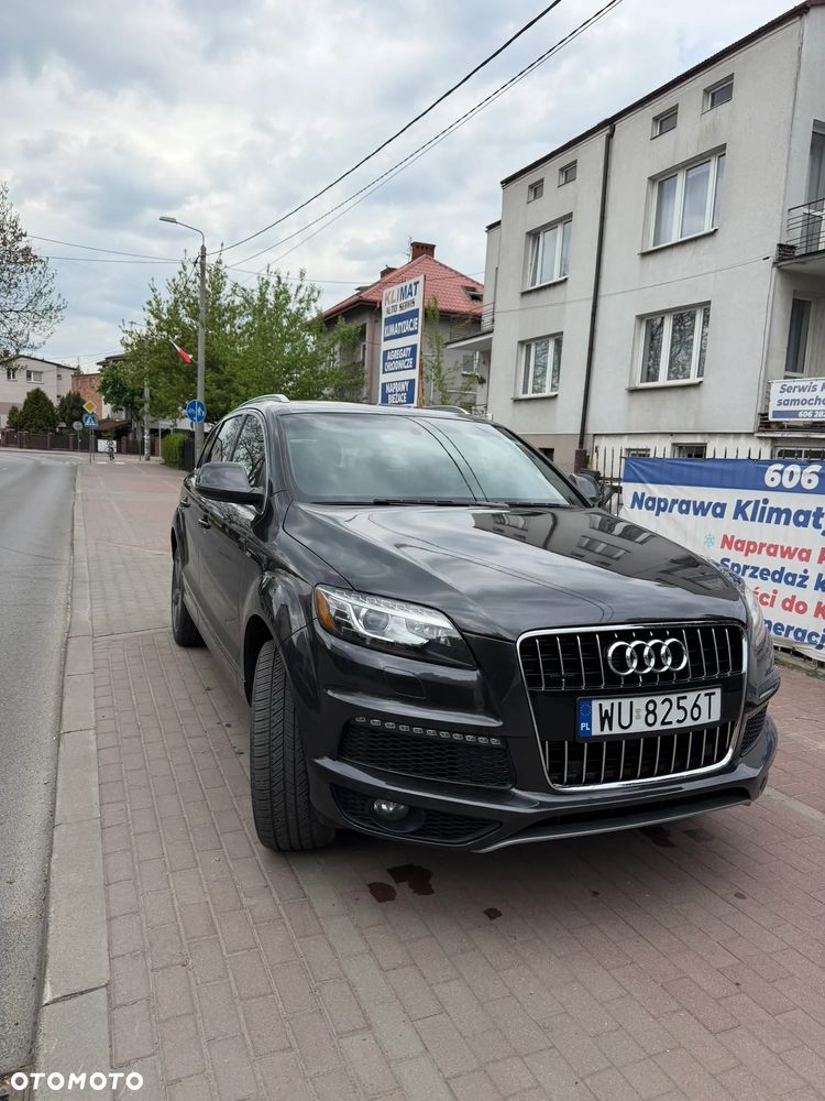 Audi Q7 - 1
