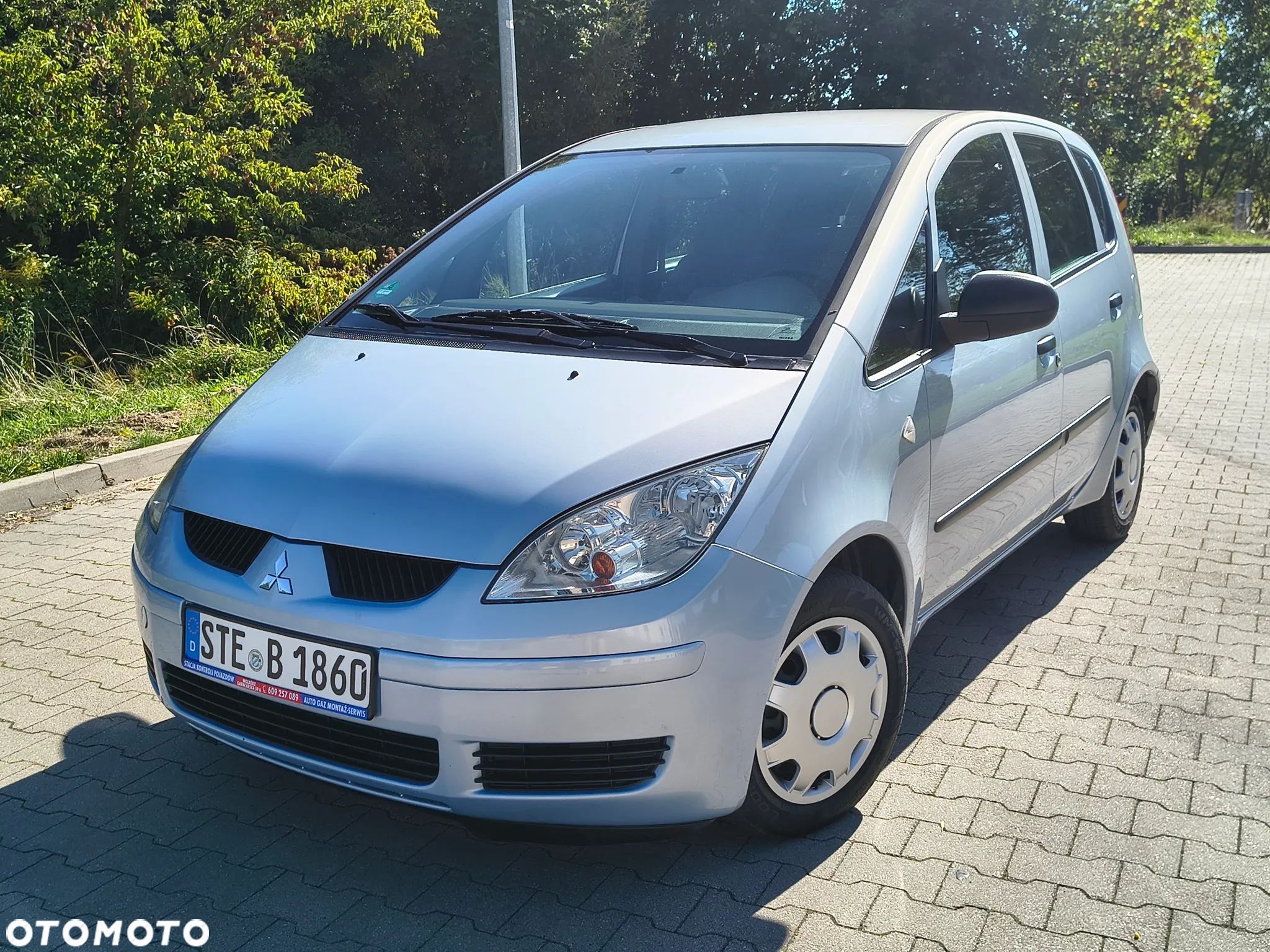 Mitsubishi Colt - 1