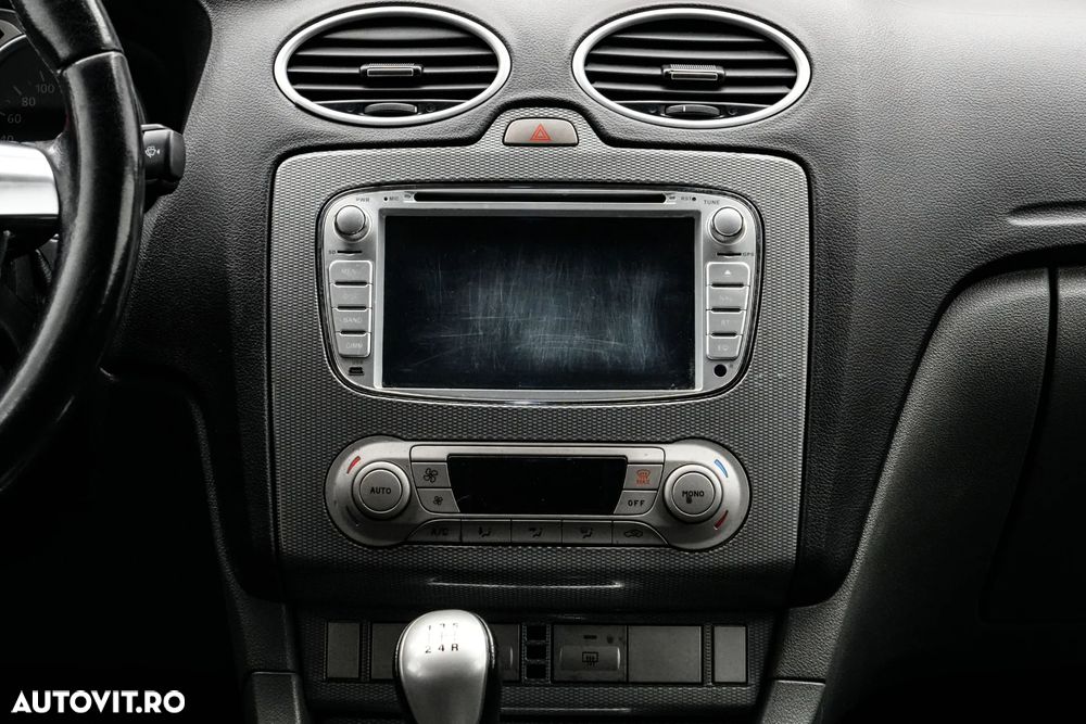 Ford Focus 1.6 TDCI DPF Titanium - 16