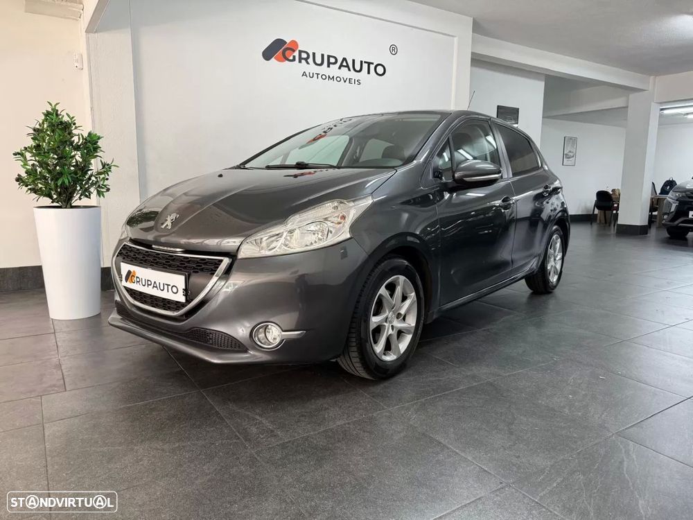 Peugeot 208 1.4 HDi Active - 1