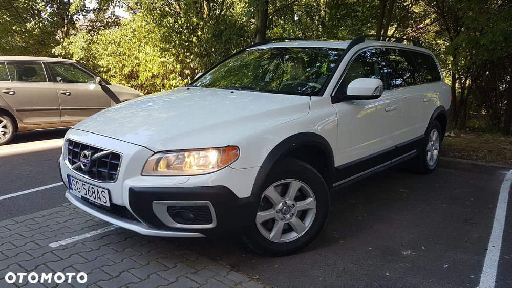 Volvo XC 70 3.2 AWD Summum - 1