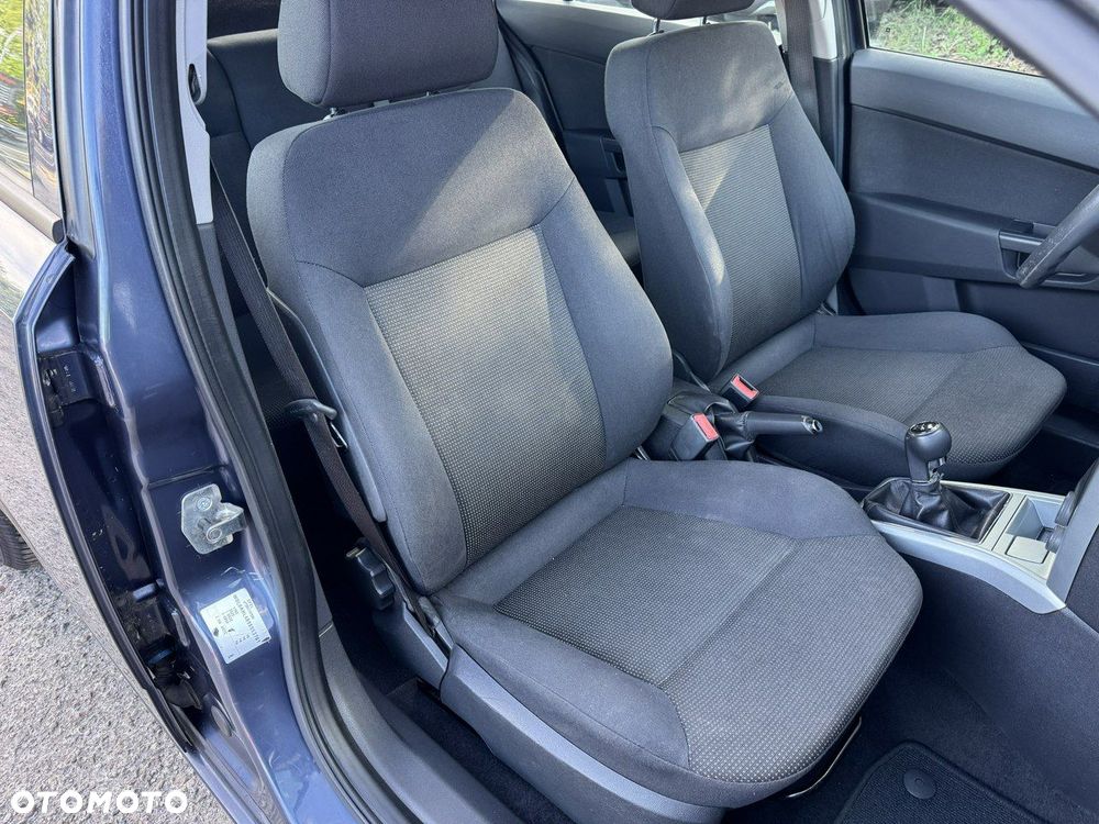 Opel Astra - 13
