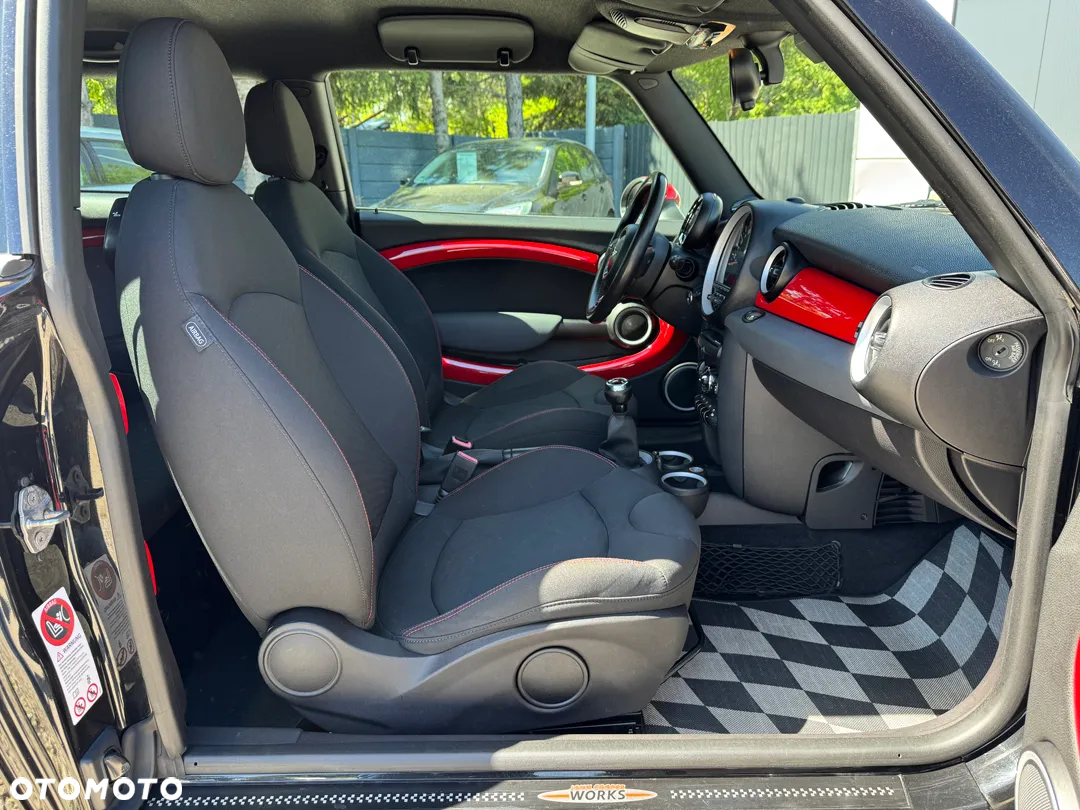 MINI John Cooper Works Clubman - 32