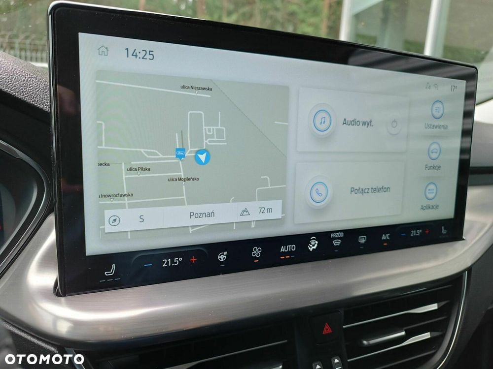 Ford Focus 1.0 EcoBoost Titanium X - 20