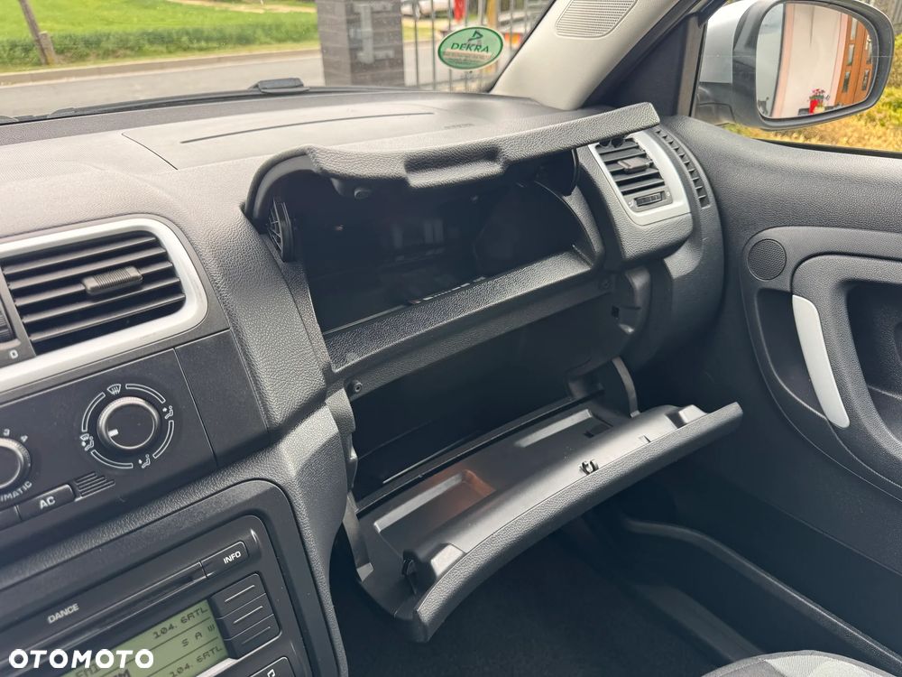 Skoda Fabia 1.4 16V Ambiente - 21