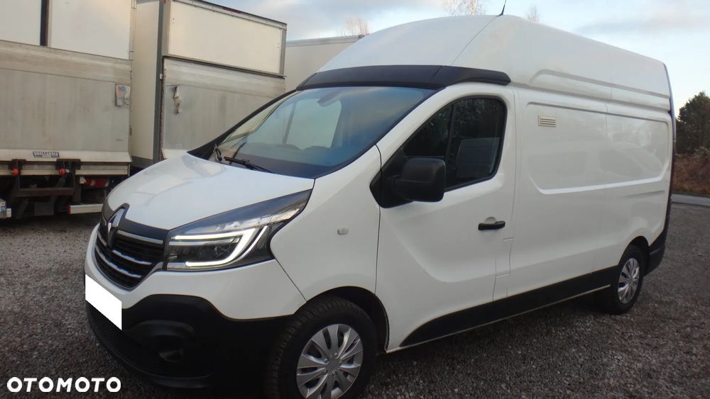 Renault Trafic - 1