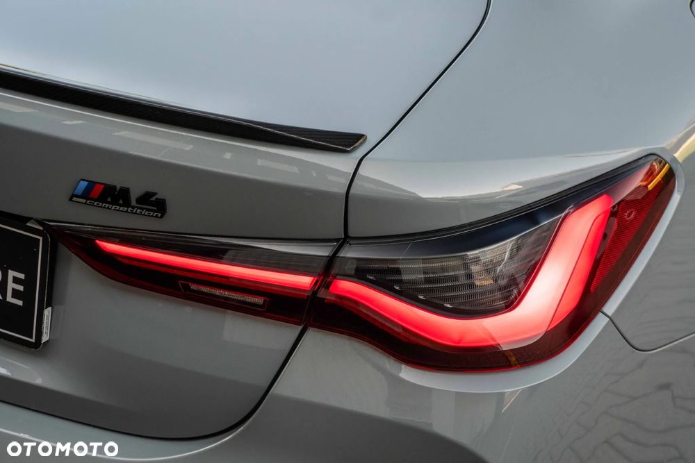 BMW M4 Competition M xDrive sport - 13
