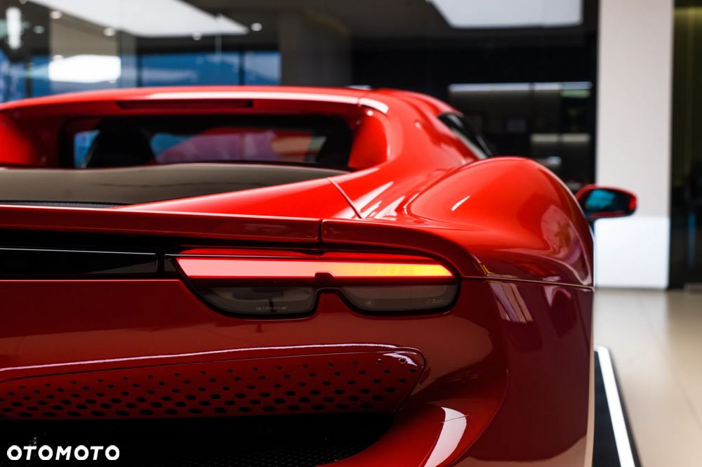 Ferrari 296 GTB - 18