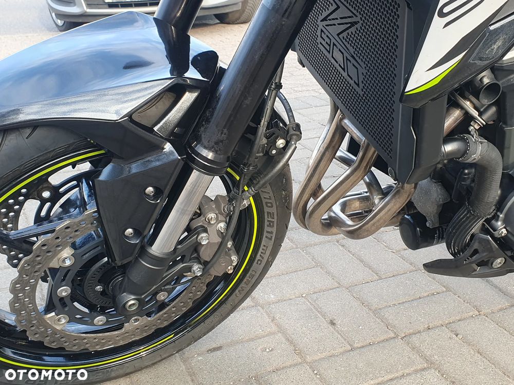 Kawasaki Z 900 - 31