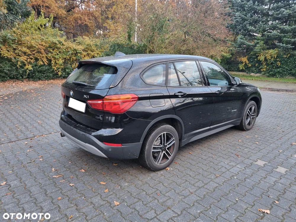 BMW X1 sDrive18d - 3