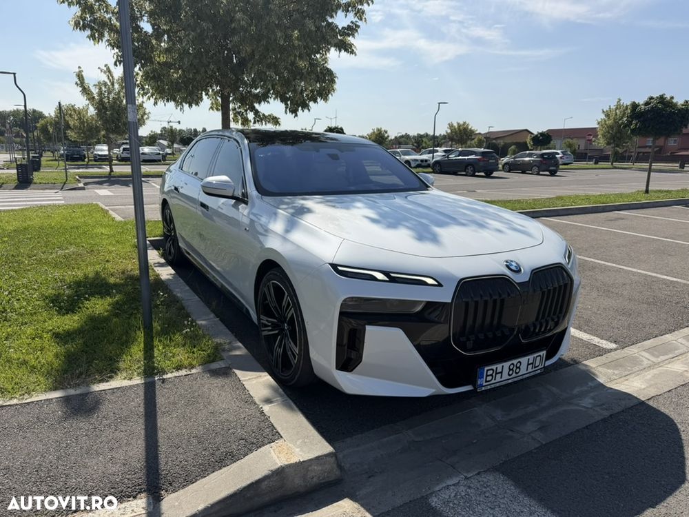 BMW Seria 7 740d xDrive MHEV - 2