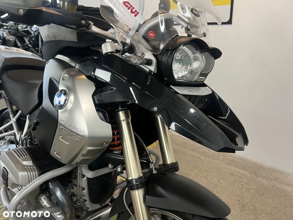 BMW R - 9