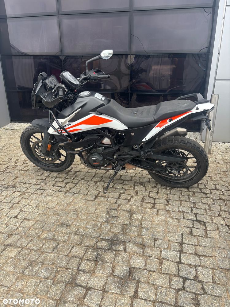 KTM Adventure - 2
