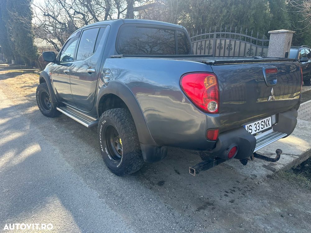 Mitsubishi L200 Pick Up 4x4 Autm. Intense Double Cab - 4