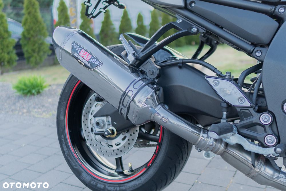 Yamaha FZ8 - 17