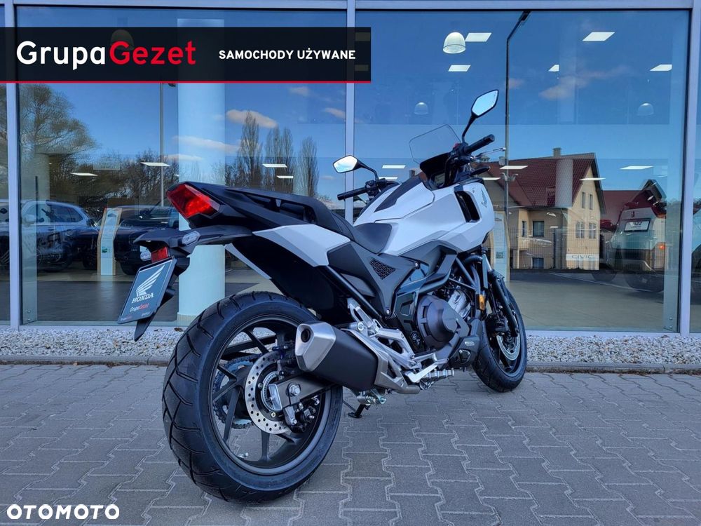 Honda NC - 11