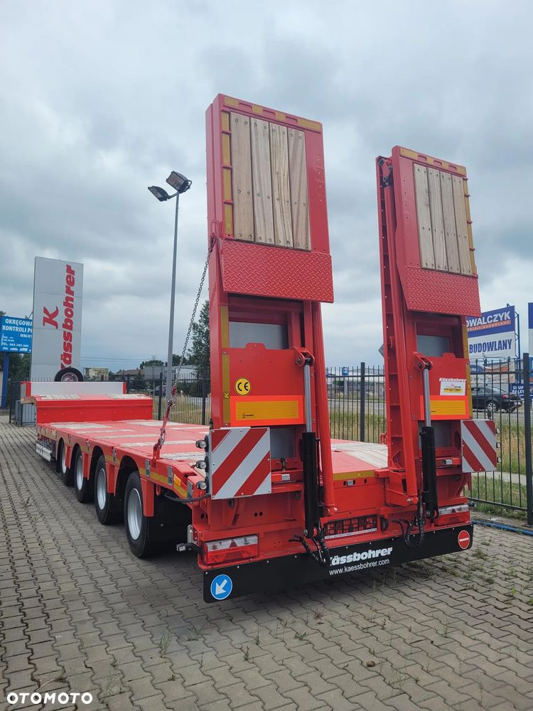 Kassbohrer SLA4 Naczepa Lowbed Niskopodwoziowa Rozsuwana