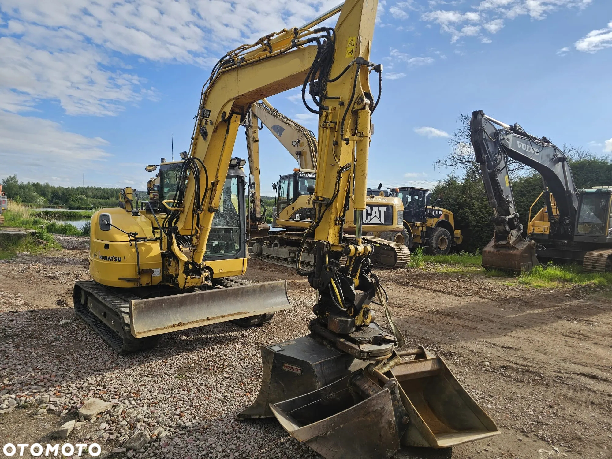 Komatsu PC88MR-8 PC88 PC 88 - 9