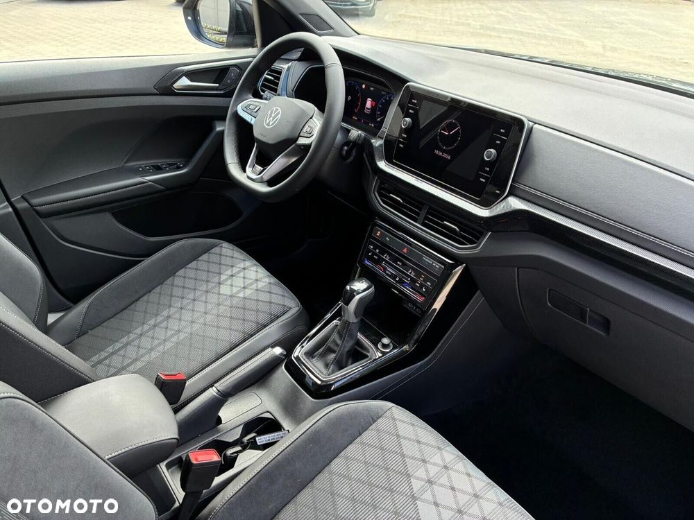 Volkswagen T-Cross - 23