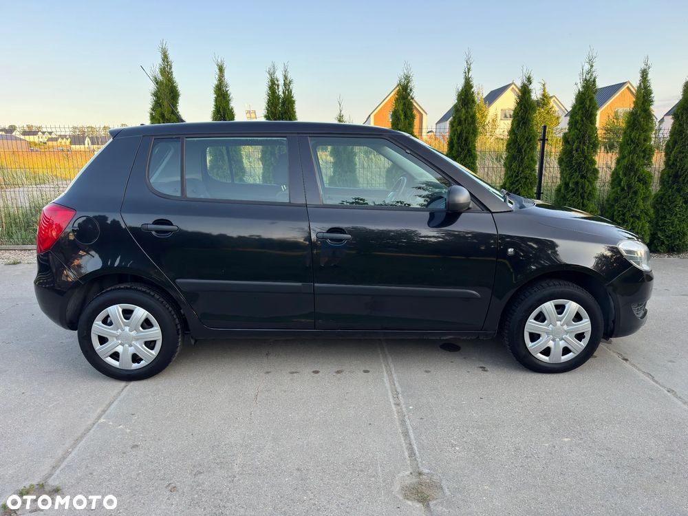 Skoda Fabia 1.2 HTP SPECIAL - 16