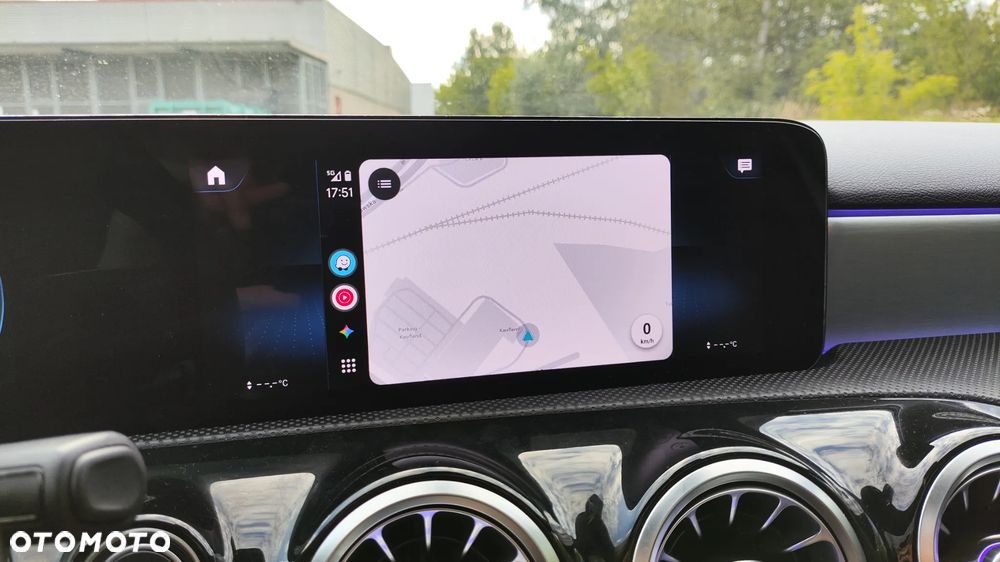 Mercedes-Benz Klasa A 220 4-Matic 7G-DCT - 28