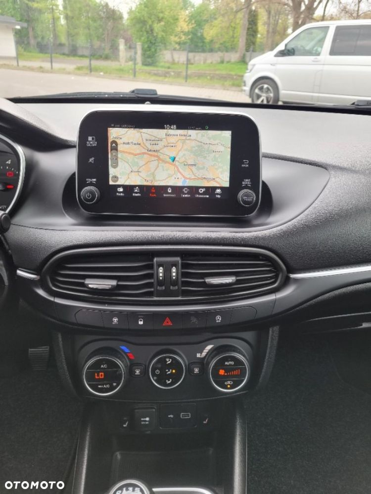 Fiat Tipo 1.4 T-Jet 16v Lounge - 22