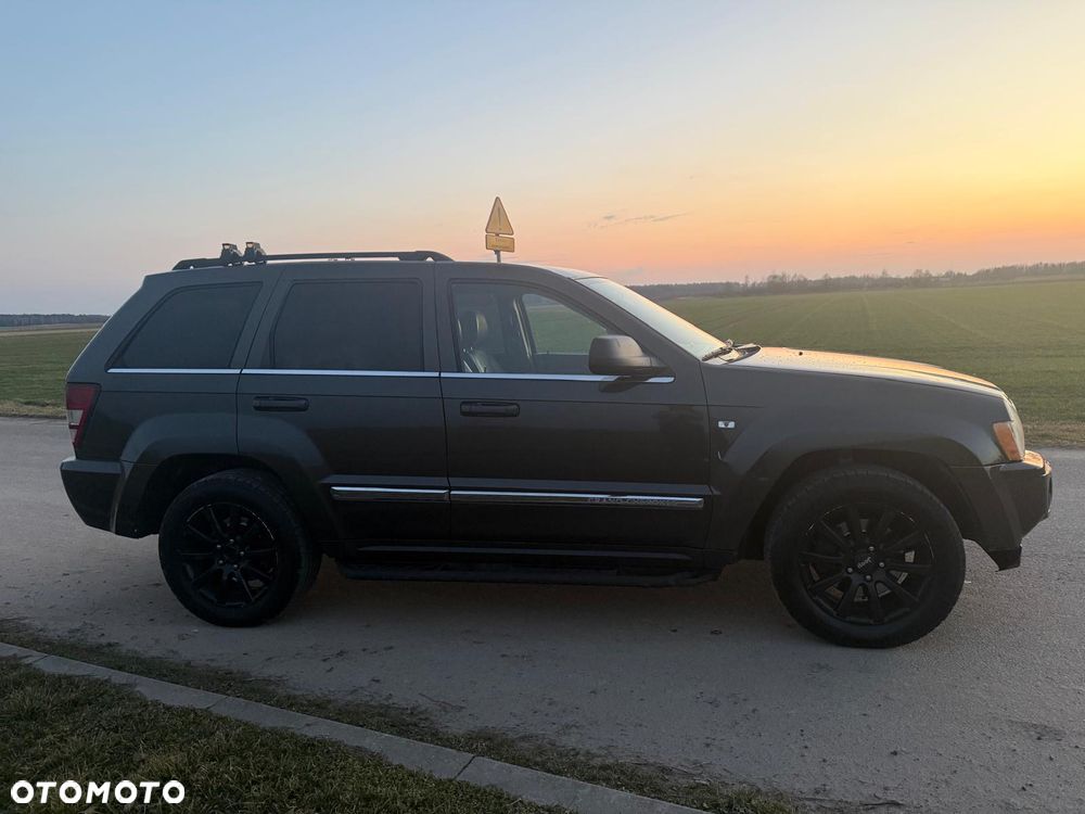 Jeep Grand Cherokee - 3