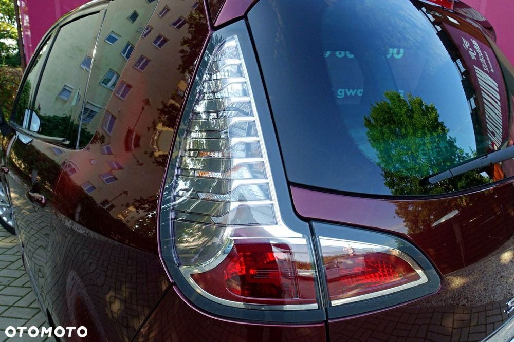 Renault Scenic - 9