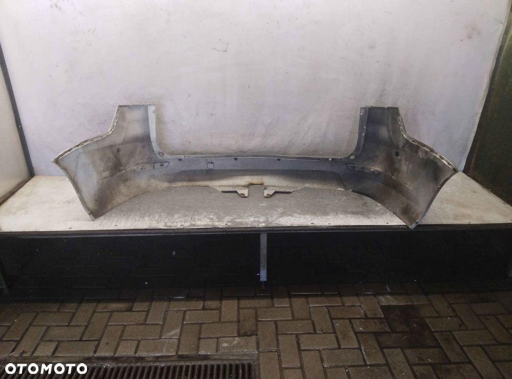 ^ ZDERZAK TYŁ TYLNY FORD MONDEO MK.4 4 IV KOMBI 66 SREBRNY - 7