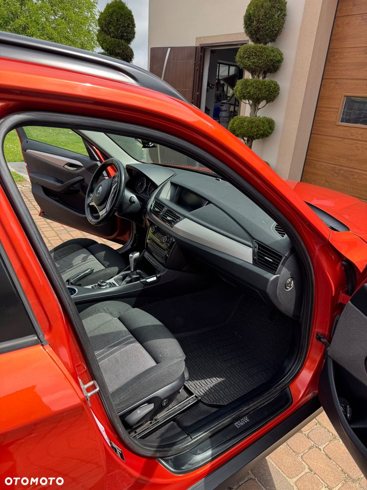 BMW X1 xDrive18d - 10